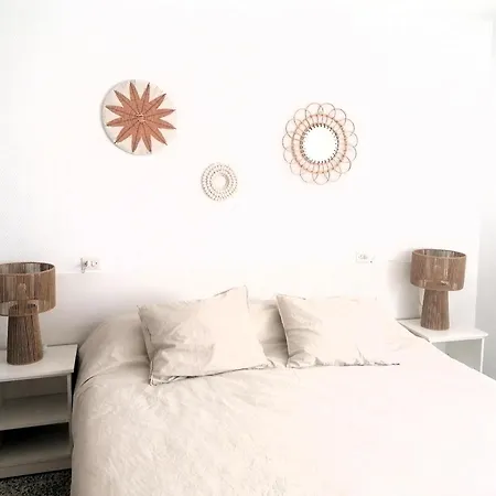 En 2ª Linea De Playa Con Terraza, Parking Y Wifi, Cerca De Comercios. - Es-258-119