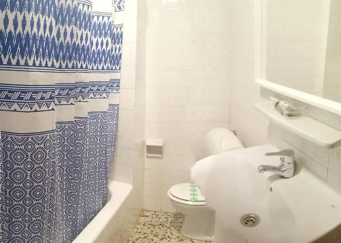 En 2ª Línea De Playa Con Terraza, Parking Y Wifi, Cerca De Comercios. - Es-258-119